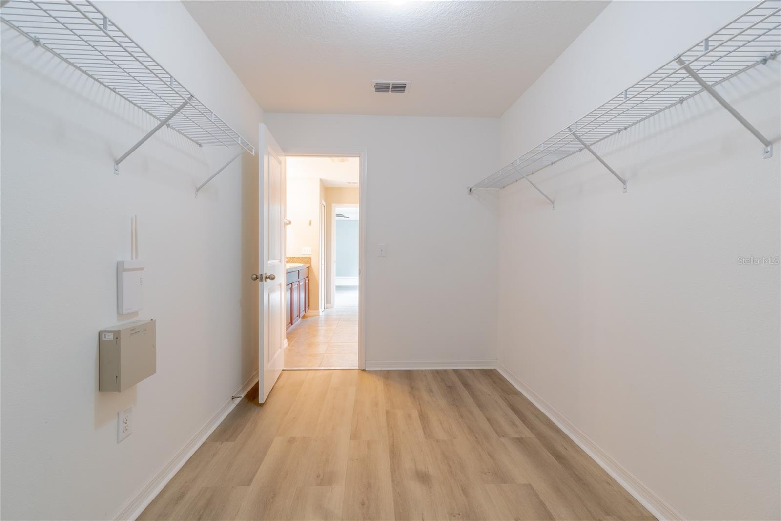 3621 KEARSNEY ABBEY CIR — photo 41