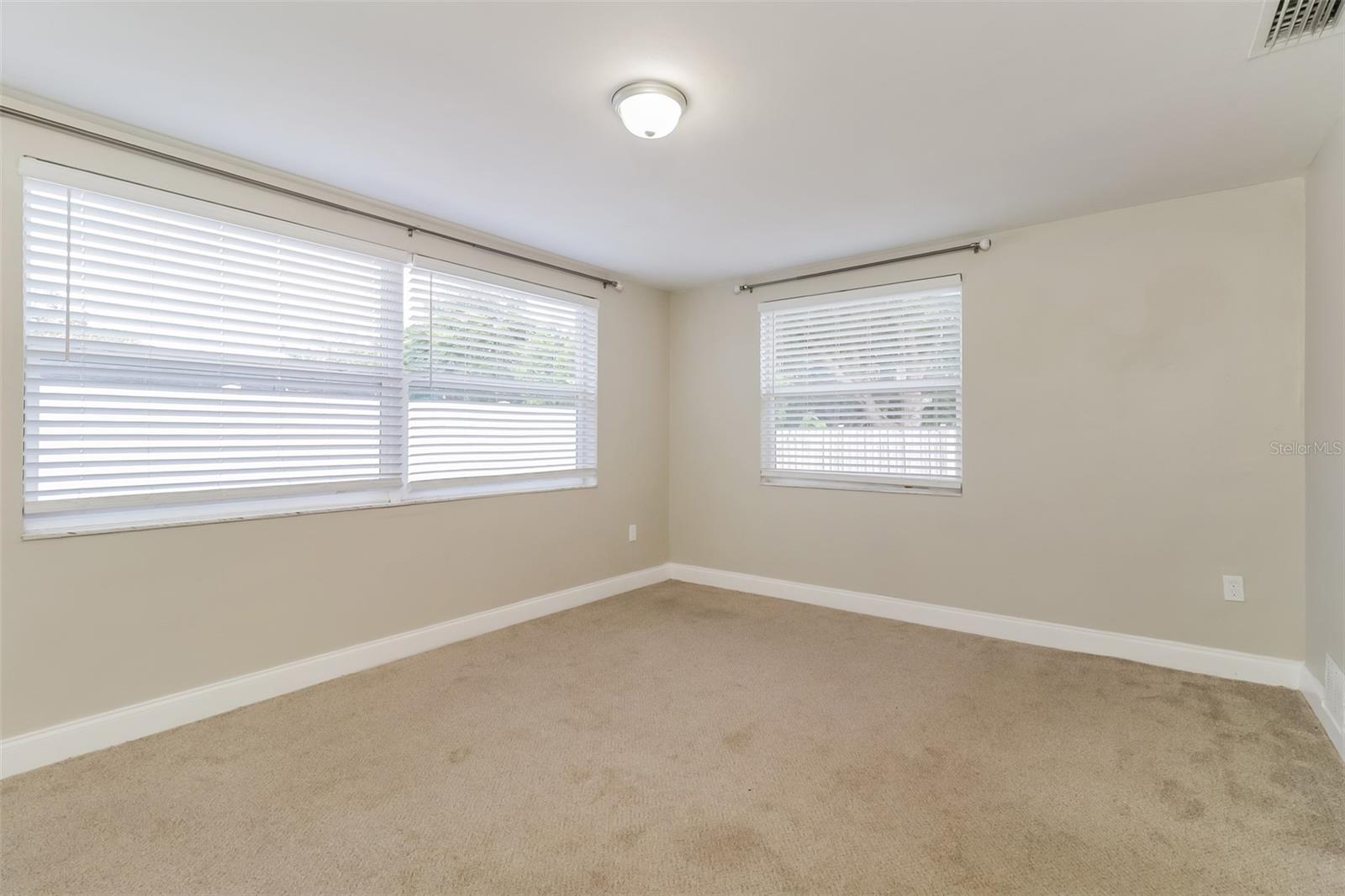 7710 VENICE DR — photo 10