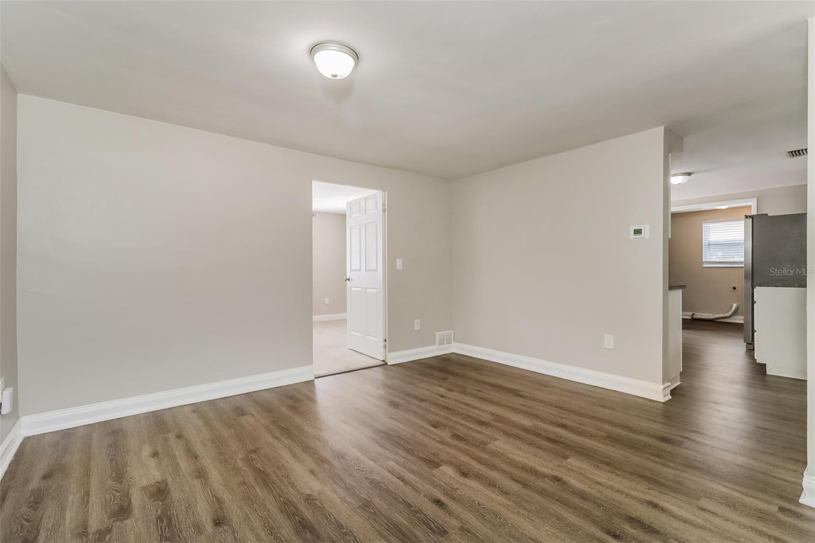 7710 VENICE DR — photo 5
