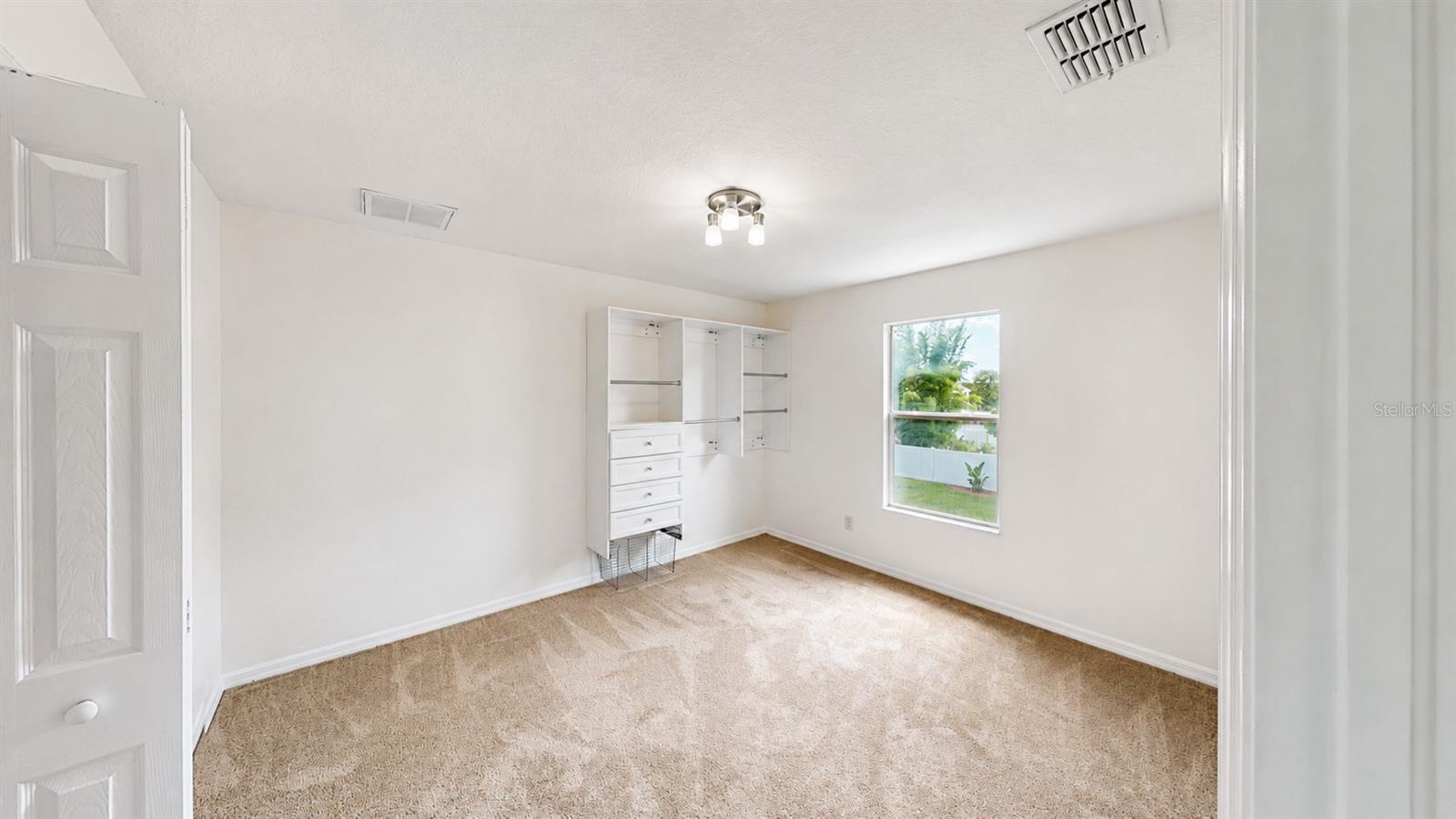 30612 PALMERSTON PL — photo 24