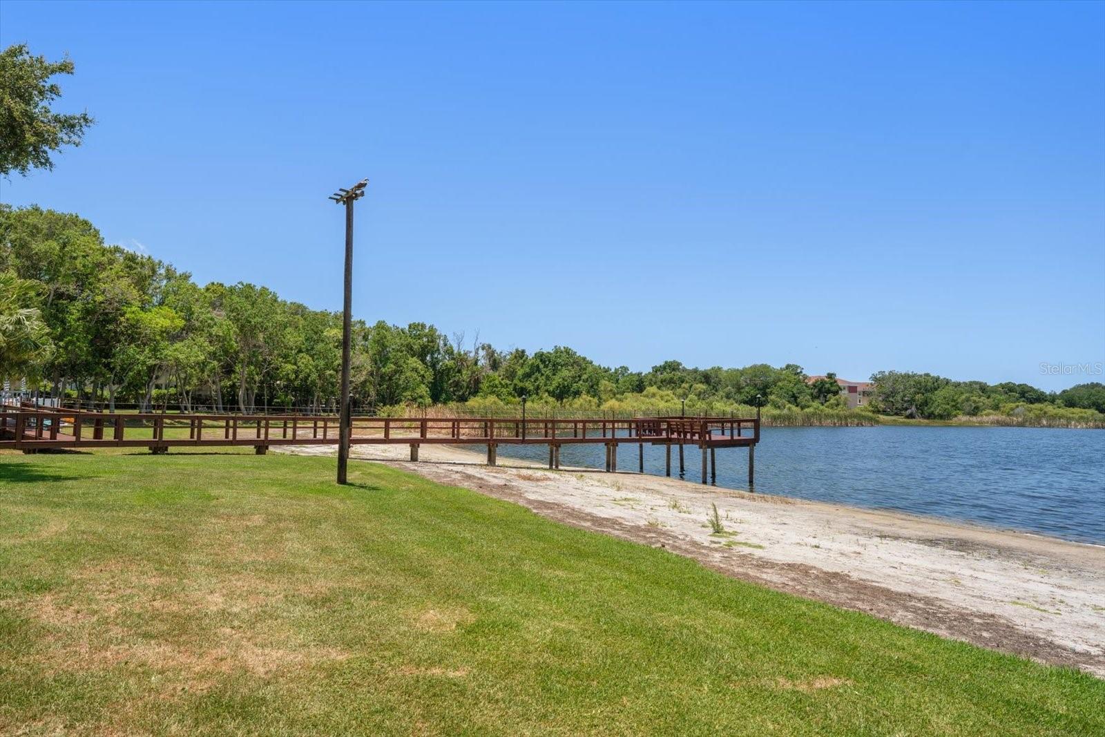 2069 LAKEVIEW DR — photo 29