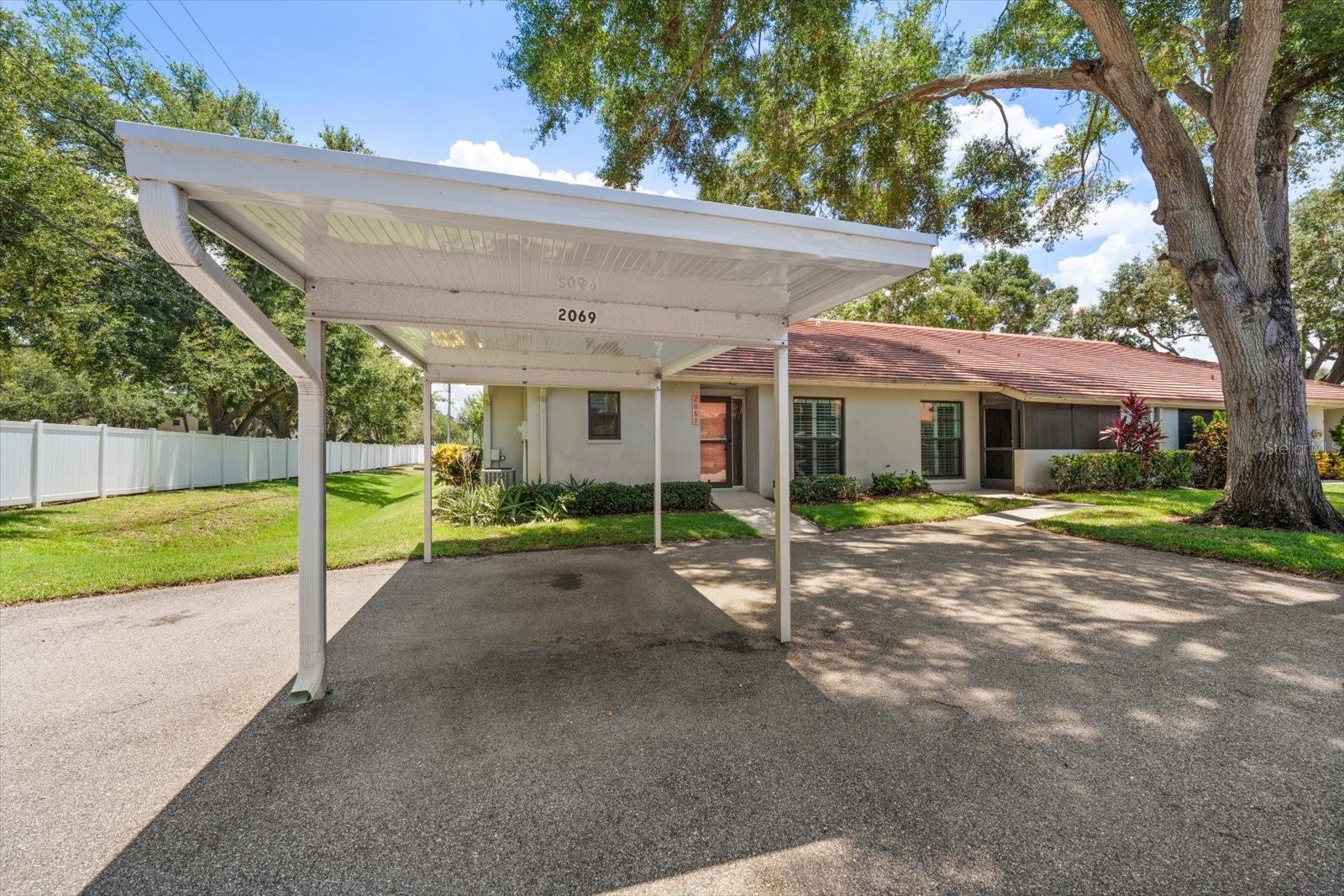 2069 LAKEVIEW DR — photo 3