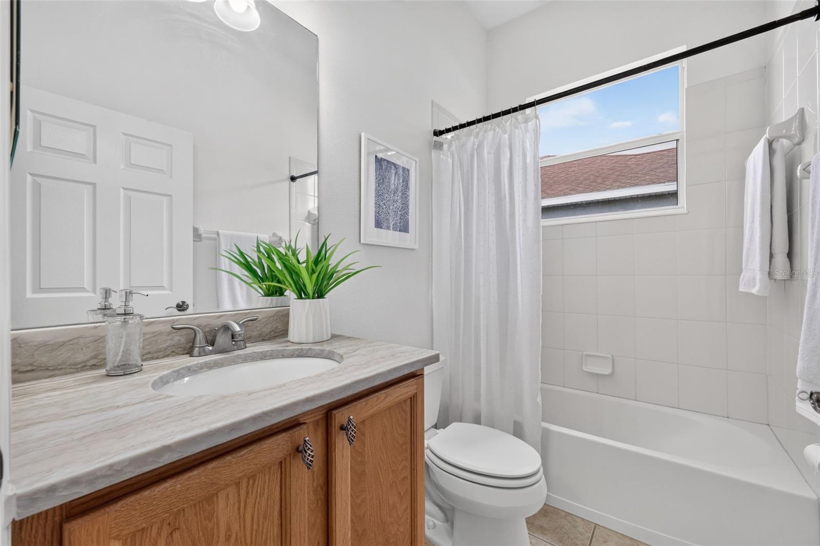 5328 LEXINGTON DR — photo 33