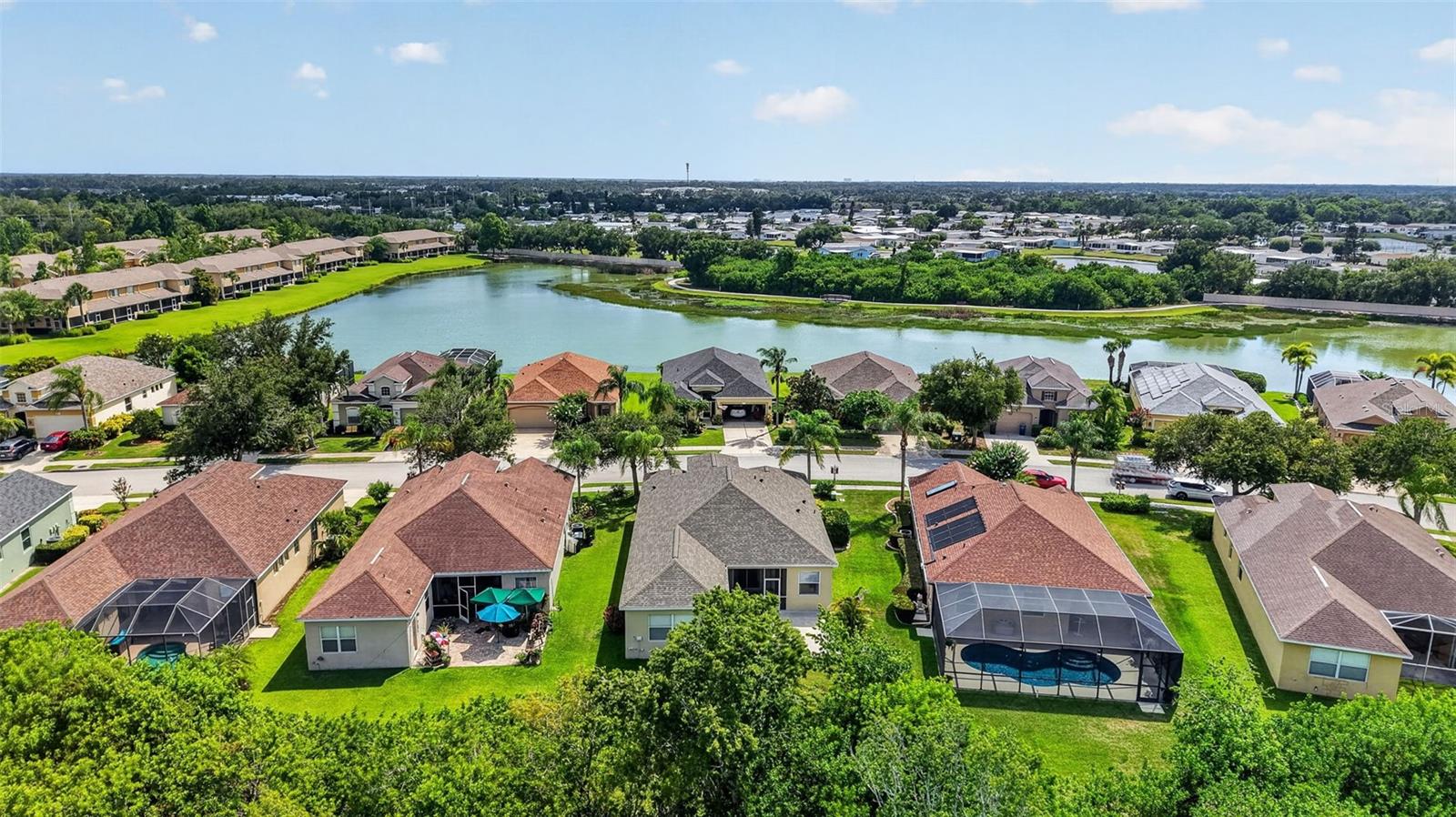 5328 LEXINGTON DR — photo 50