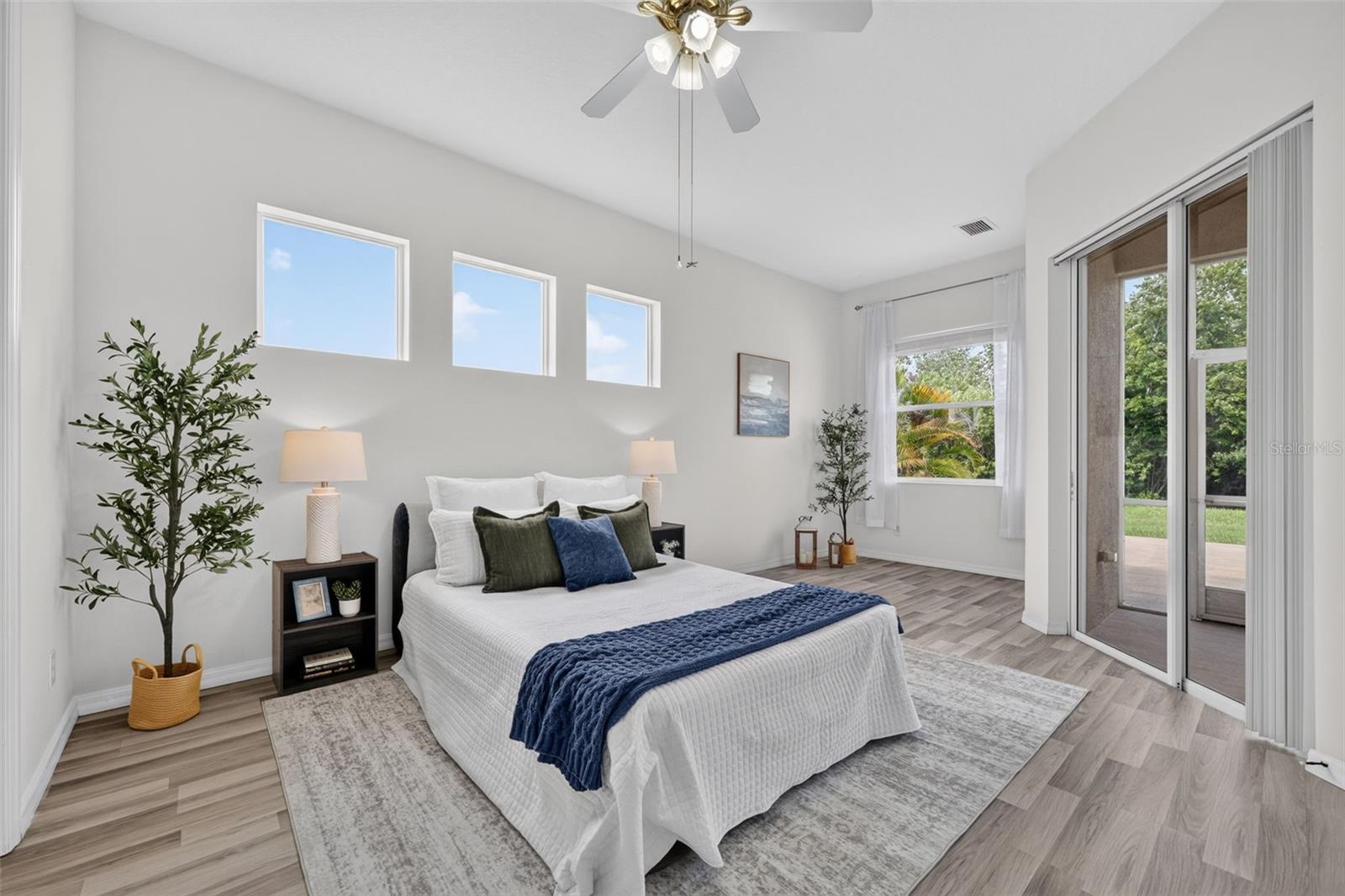 5328 LEXINGTON DR — photo 12