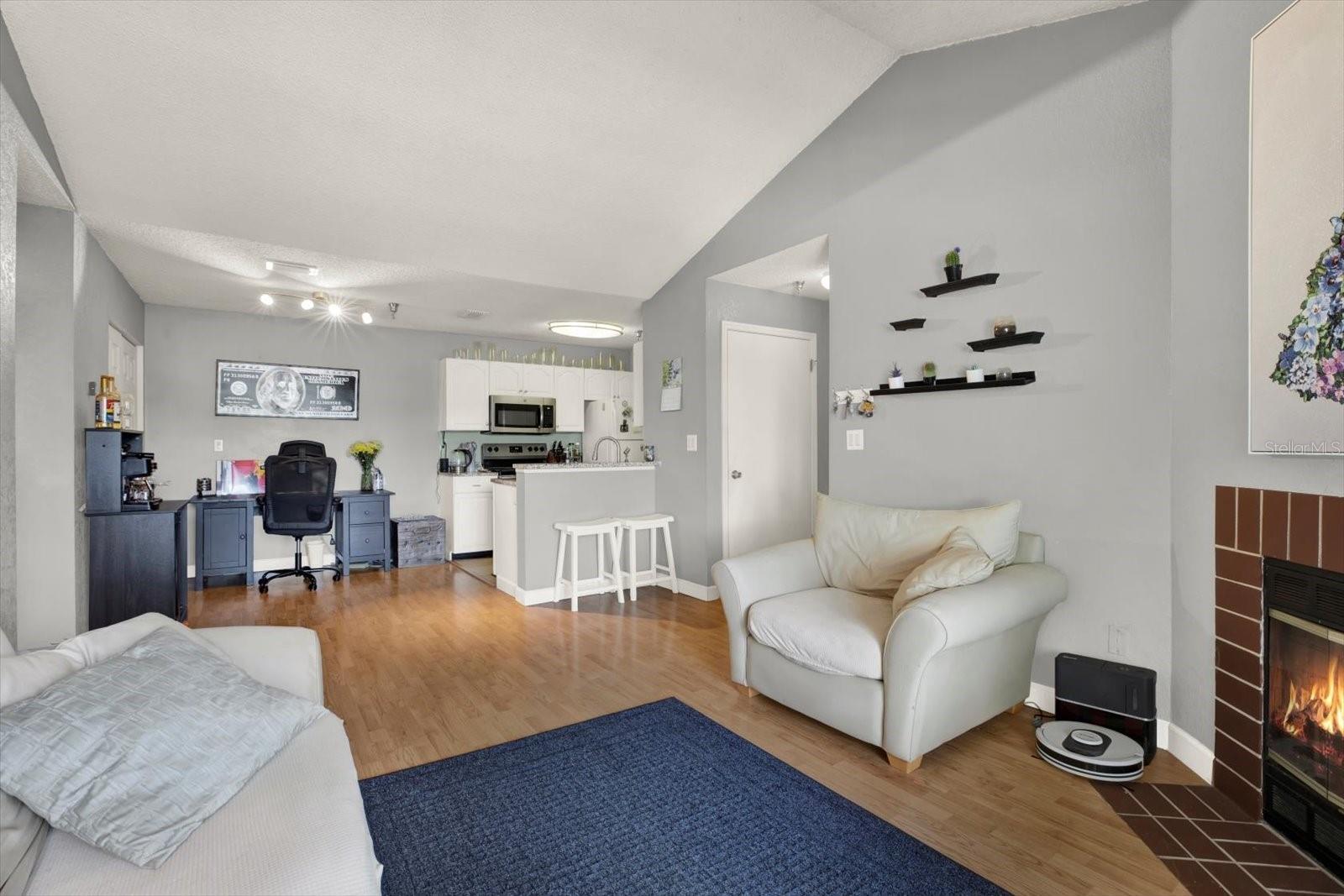 10265 GANDY BLVD N #906 — photo 5