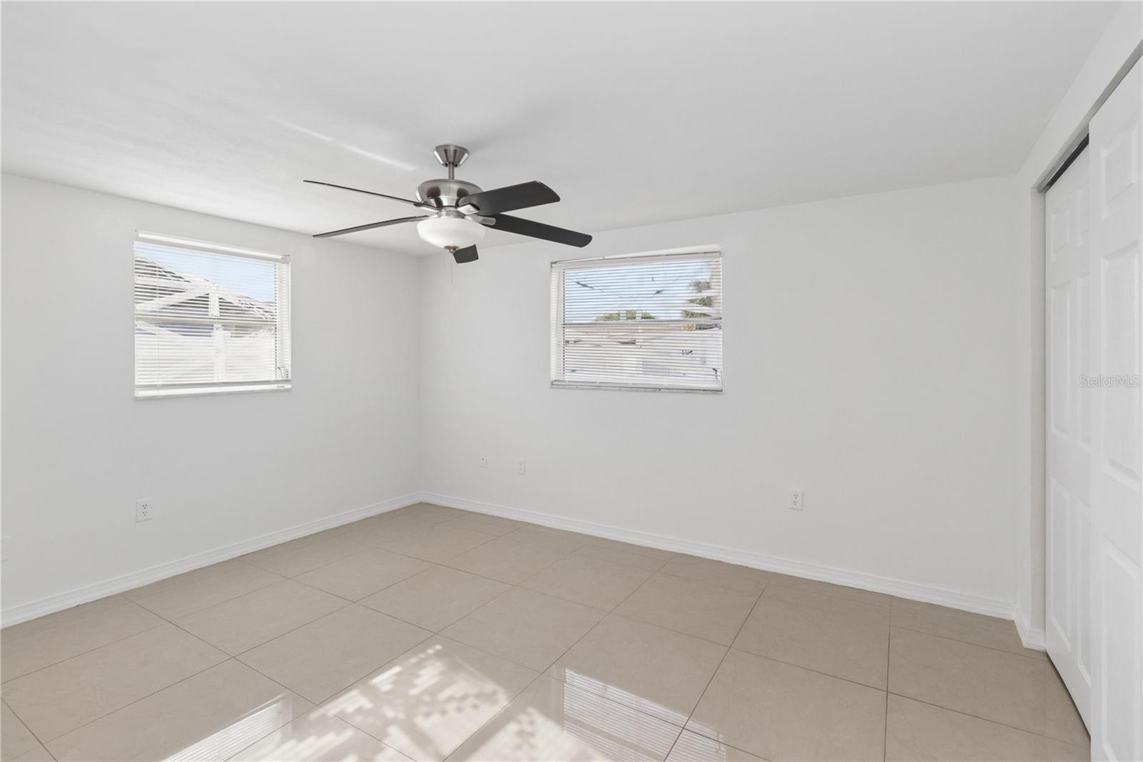 6835 MESA VERDE ST — photo 18
