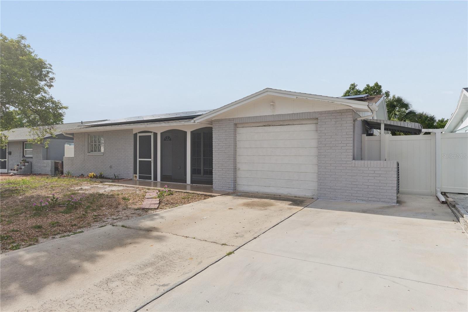 6835 MESA VERDE ST — photo 3