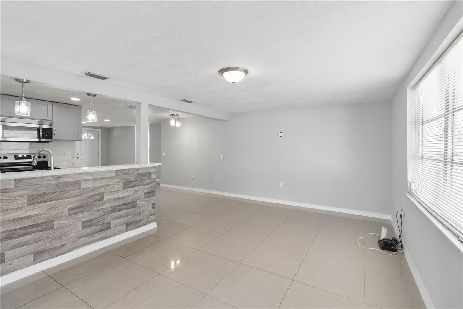 6835 MESA VERDE ST — photo 15