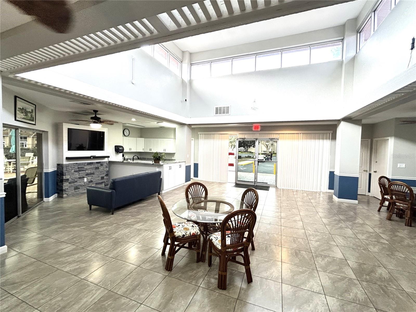 4916 SUNNYBROOK DR #14 — photo 34
