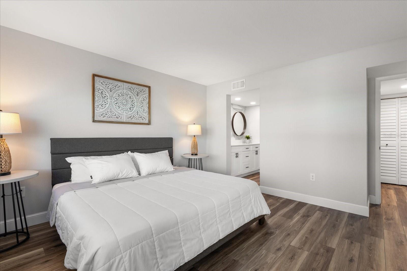 1324 PASADENA AVE S #204 — photo 27