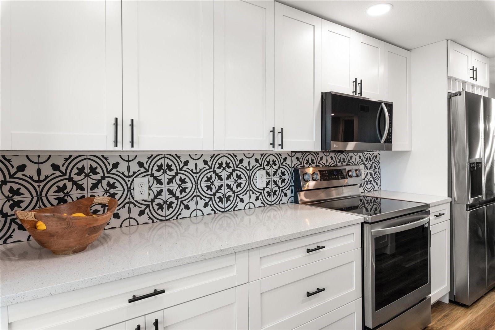 1324 PASADENA AVE S #204 — photo 12