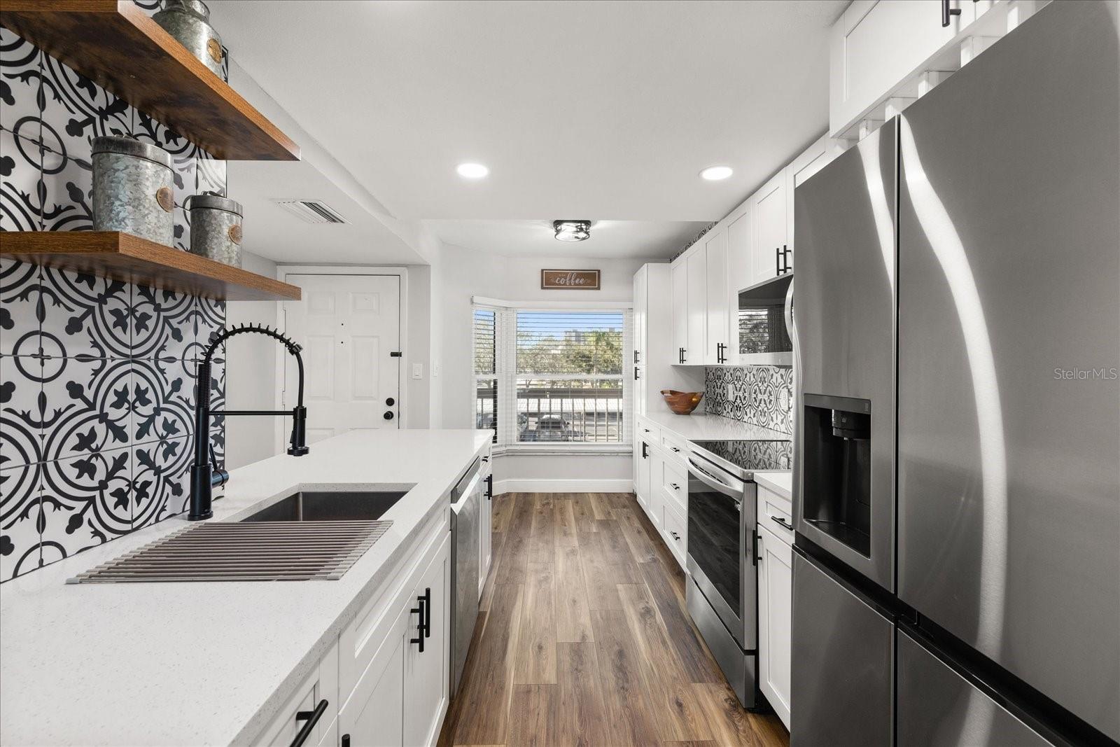 1324 PASADENA AVE S #204 — photo 13