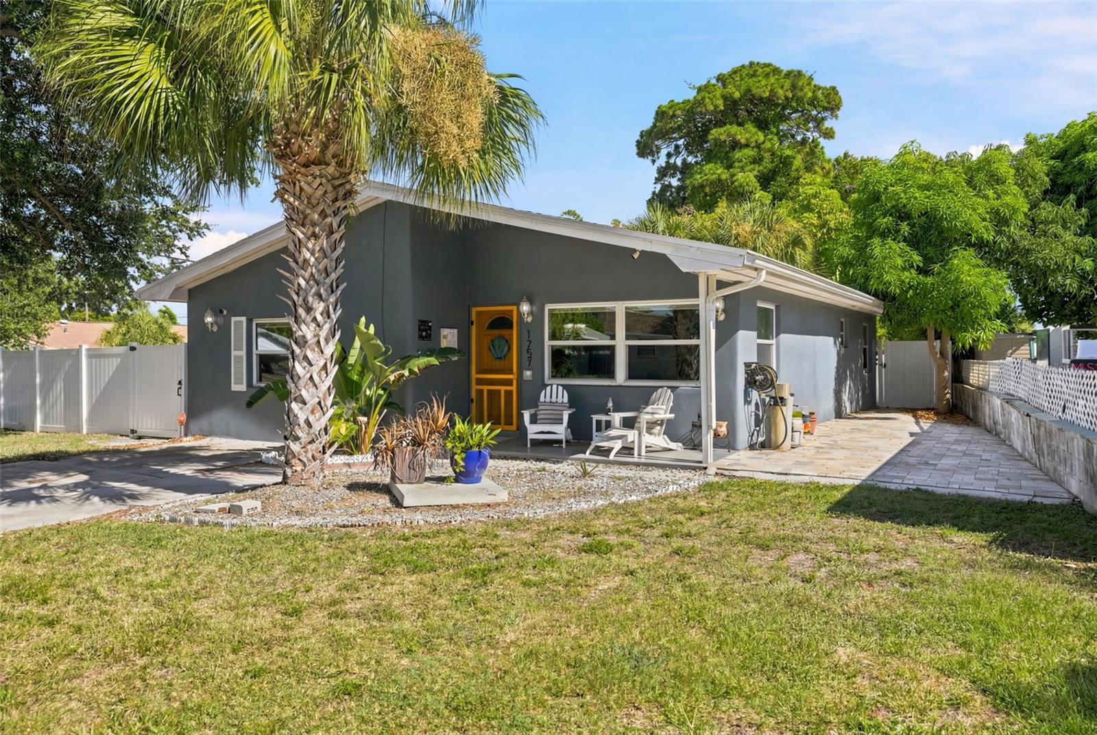 1257 FRANKLIN ST — photo 3