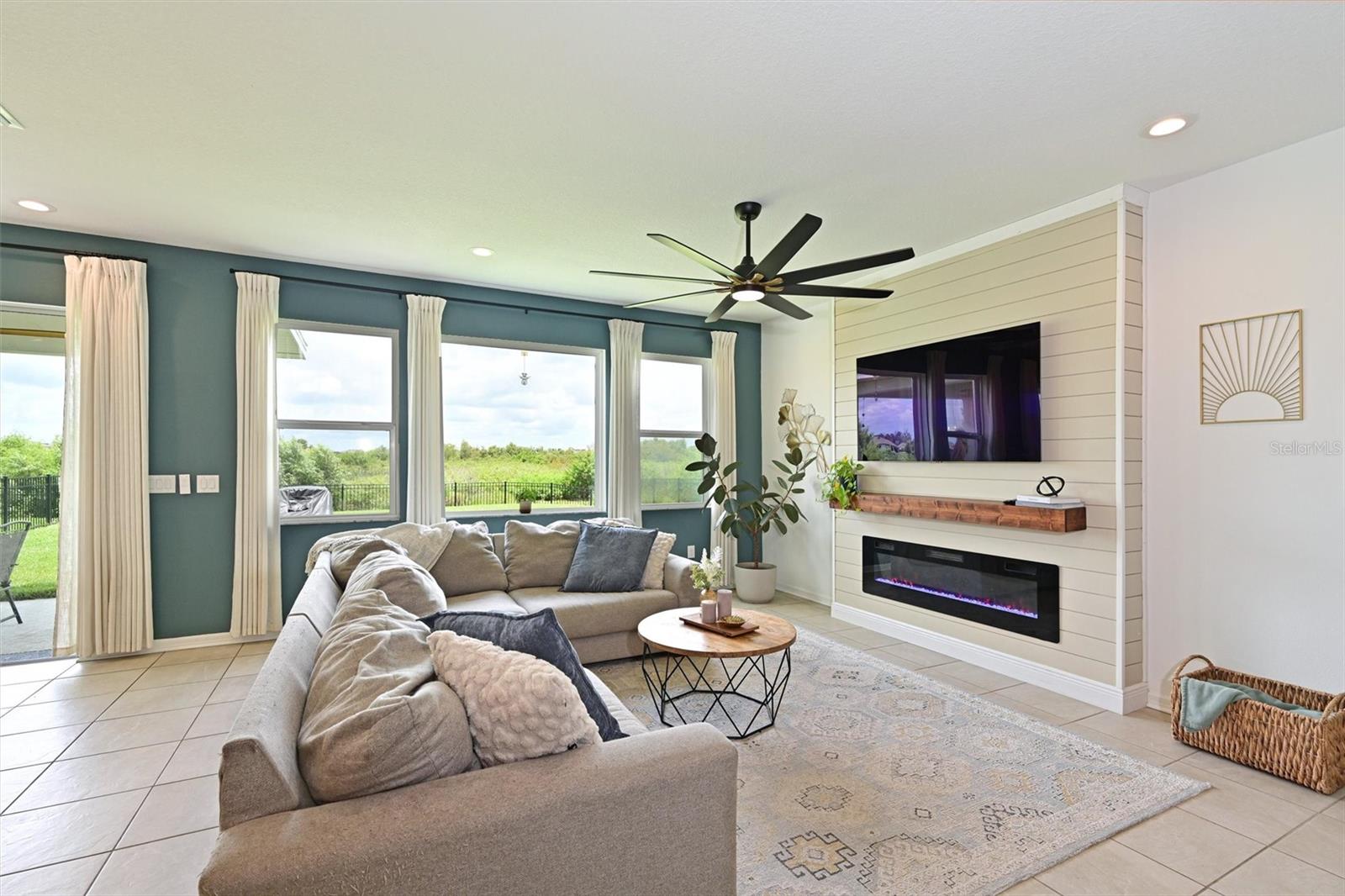 11124 MOONSAIL DR — photo 13