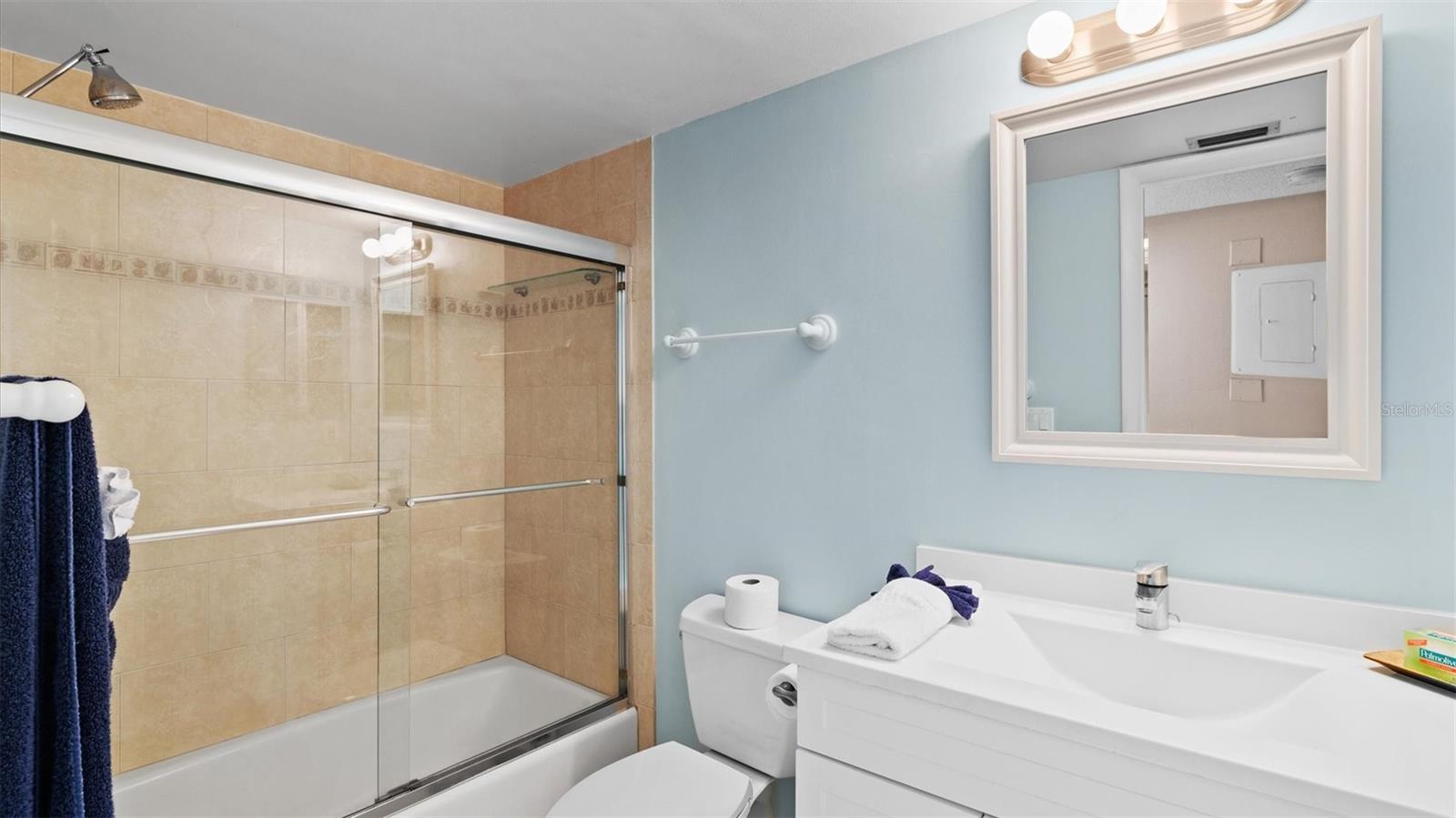 1700 COVE II PL #310 — photo 30