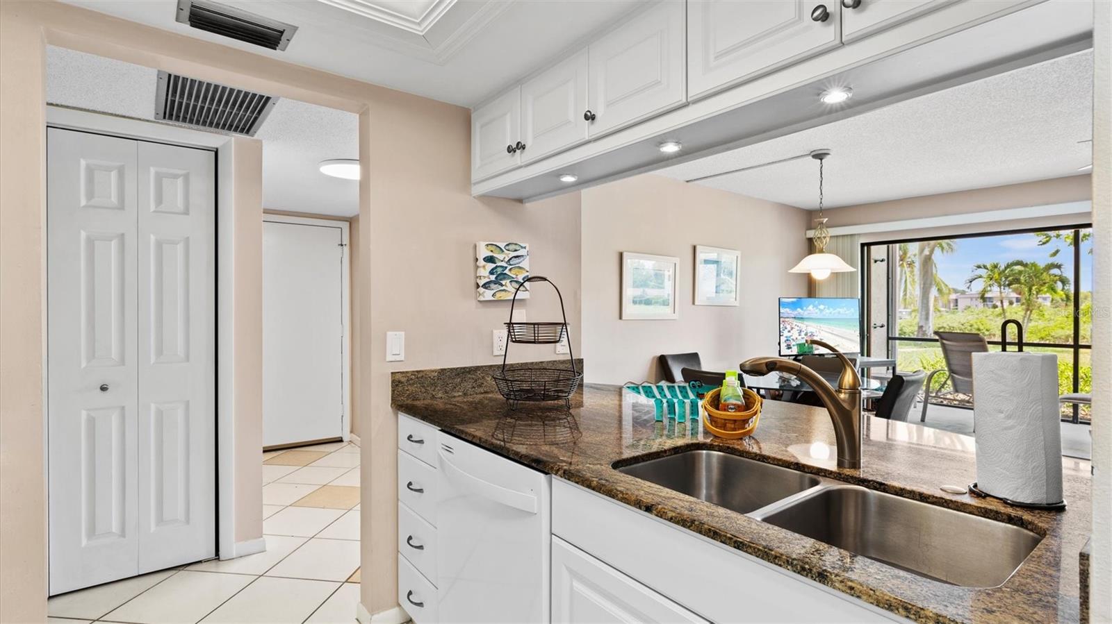1700 COVE II PL #310 — photo 25