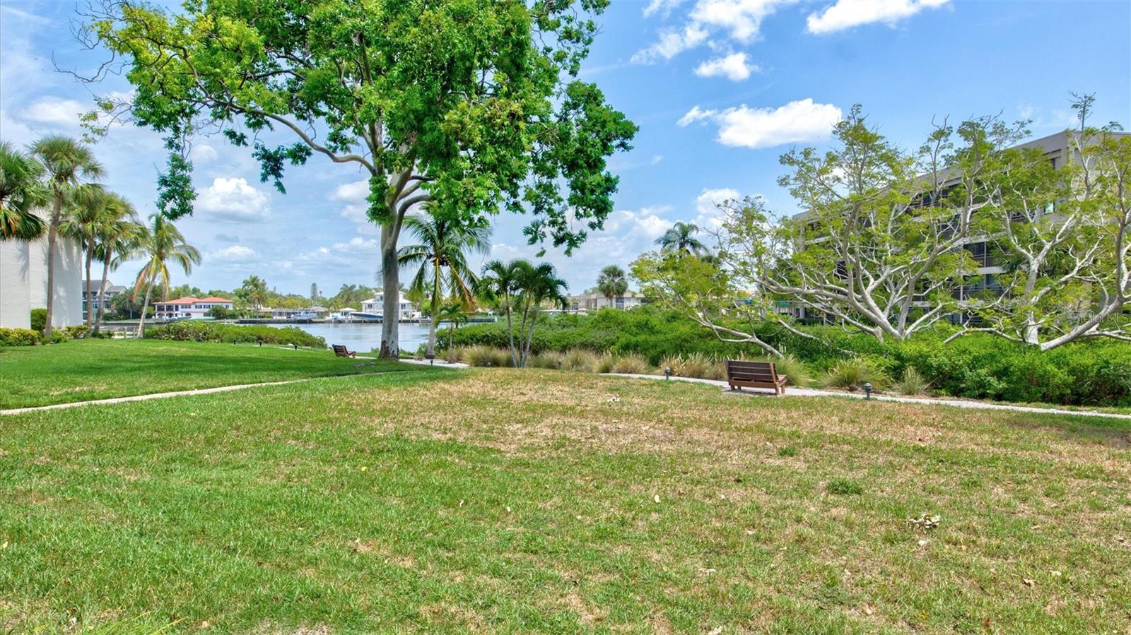 1700 COVE II PL #310 — photo 39