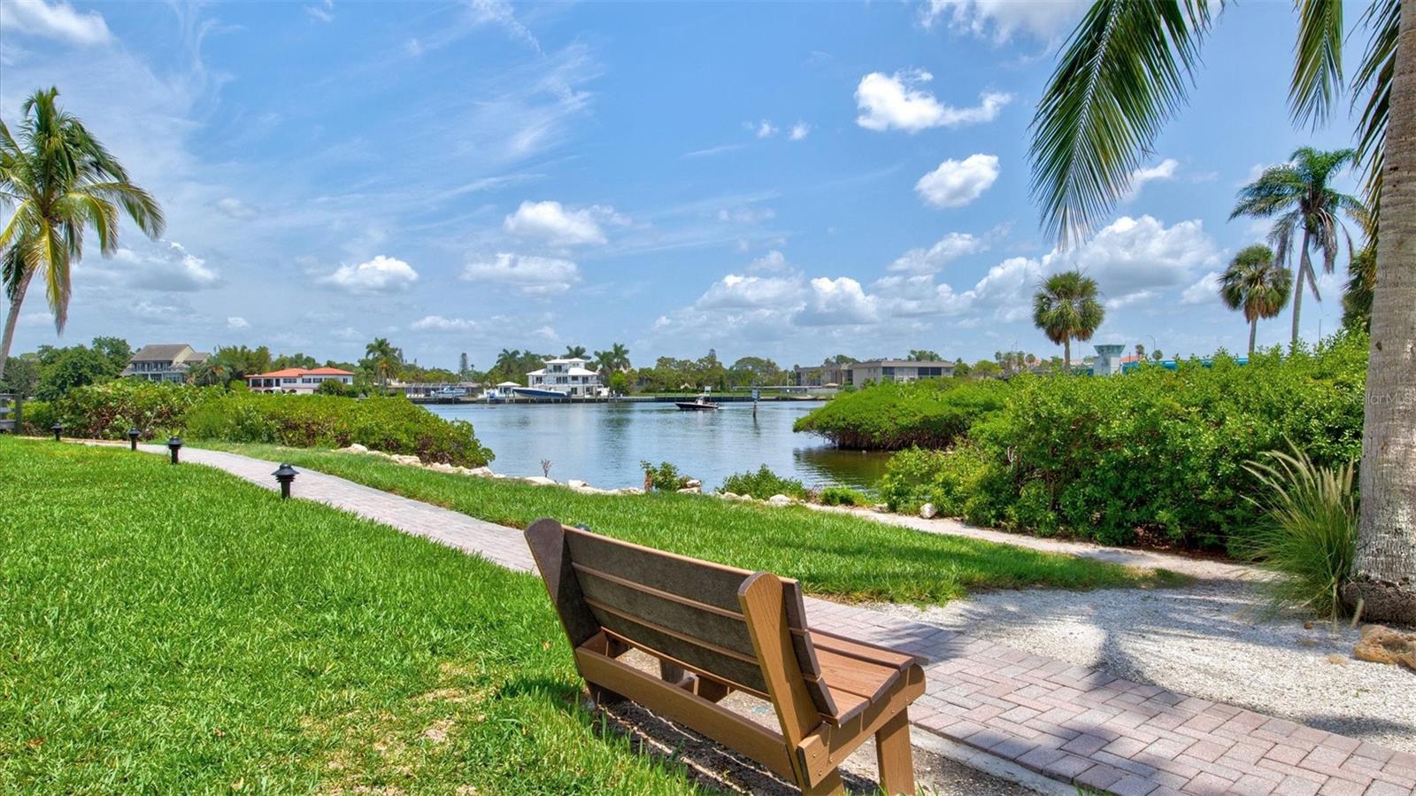 1700 COVE II PL #310 — photo 40