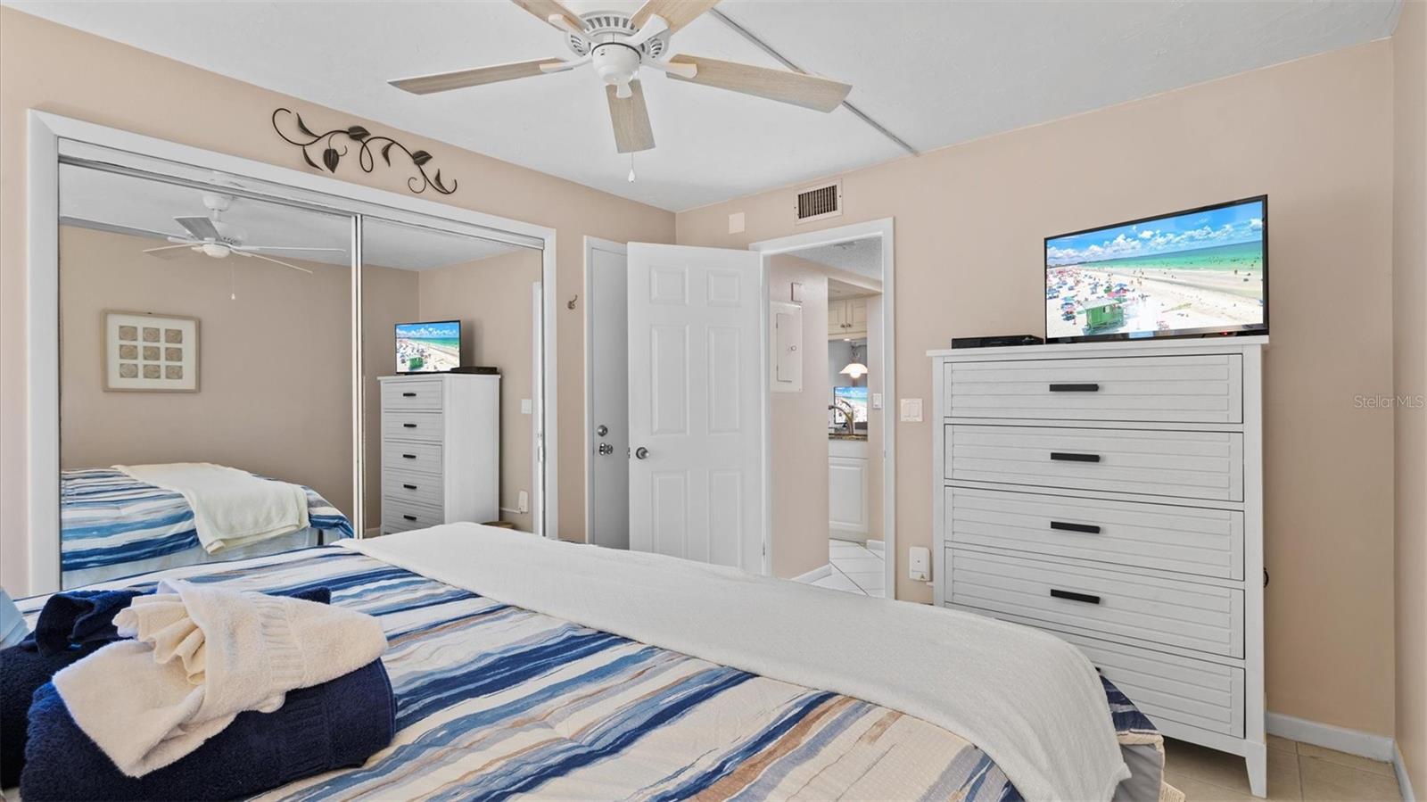 1700 COVE II PL #310 — photo 29