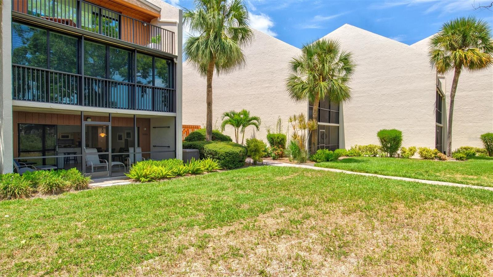 1700 COVE II PL #310 — photo 37