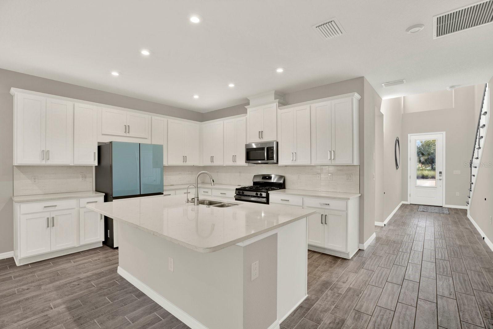 13729 RANGELAND BLVD — photo 5