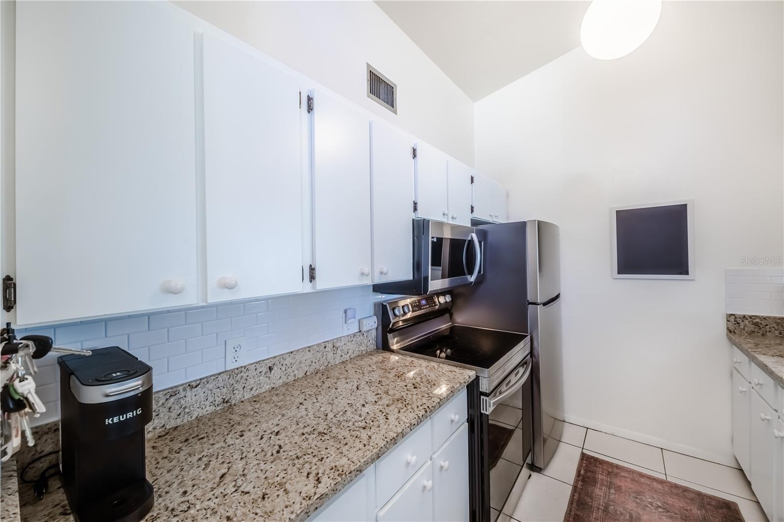 722 WHITE PINE TREE RD #82 — photo 9