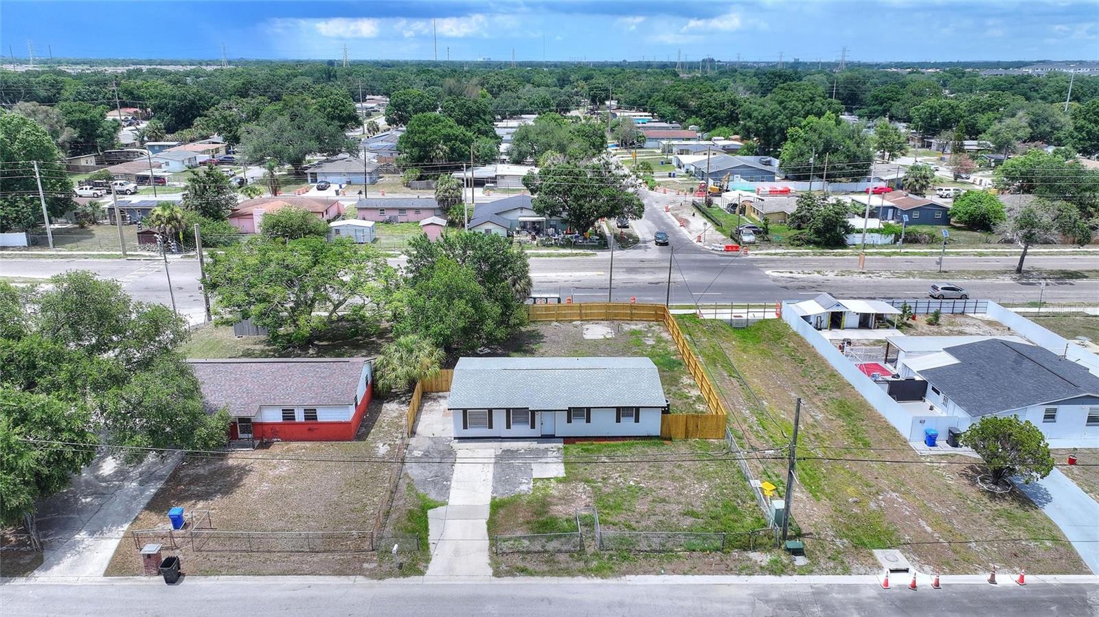 8204 ALLAMANDA AVE — photo 4