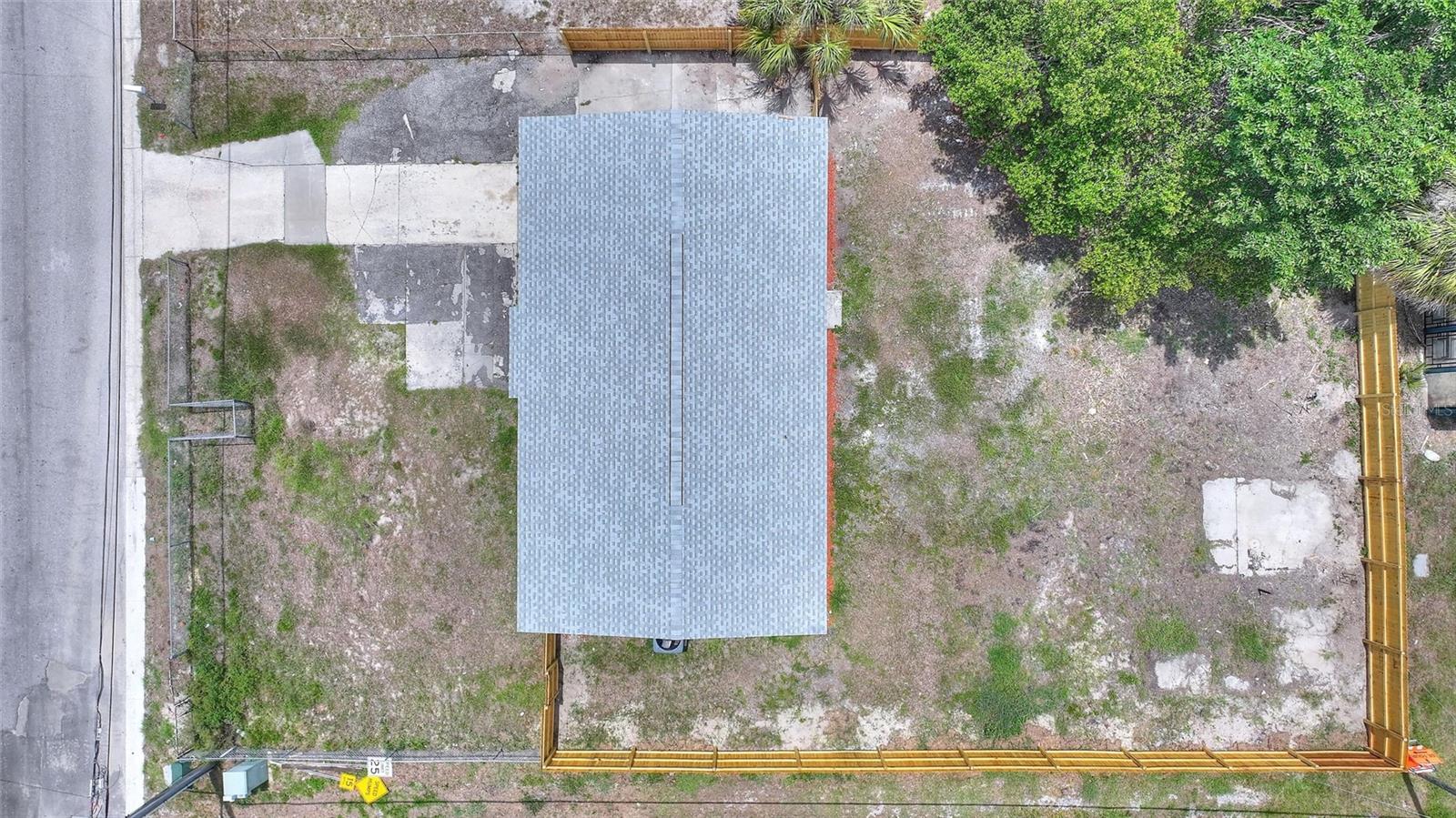 8204 ALLAMANDA AVE — photo 20