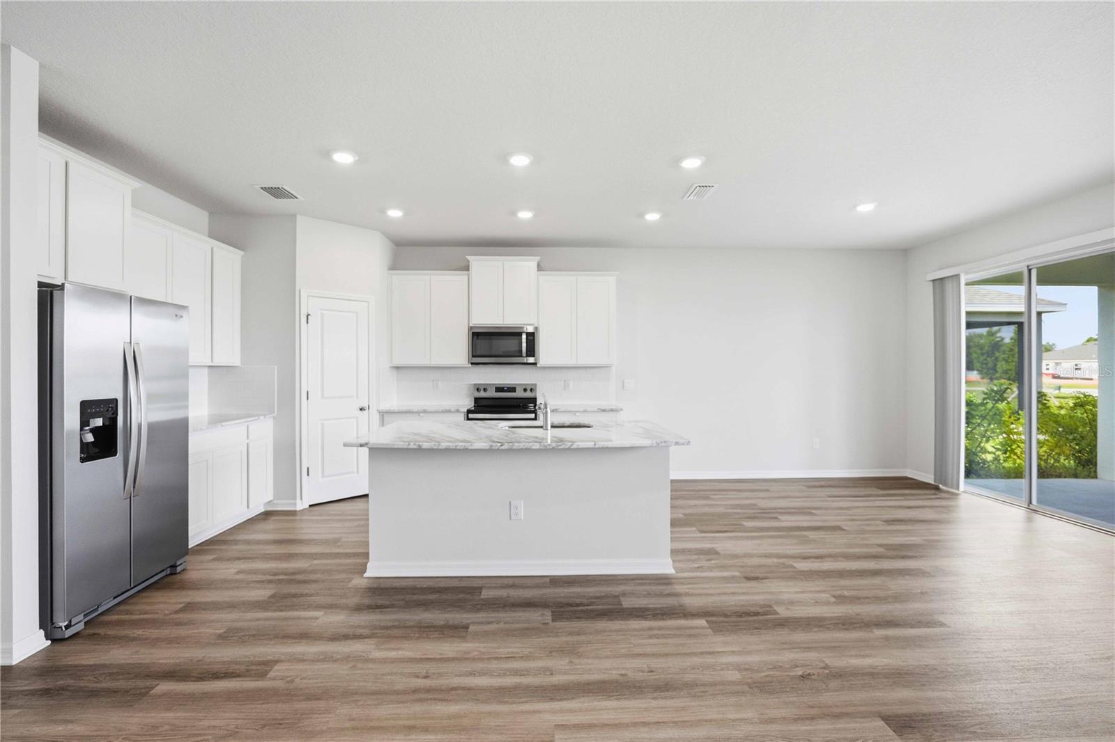 624 160TH ST E — photo 20