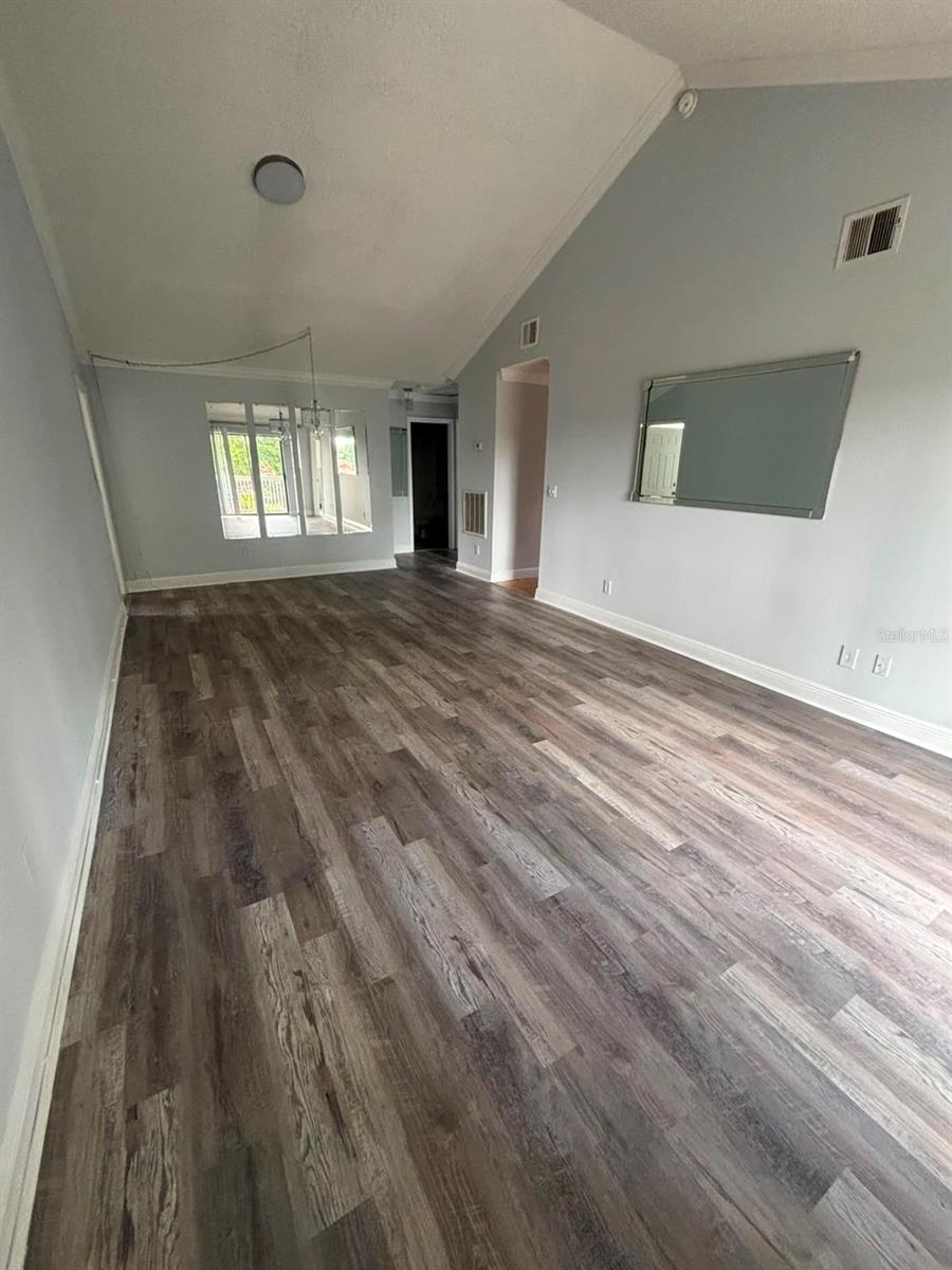 7298 ULMERTON RD #407 — photo 6