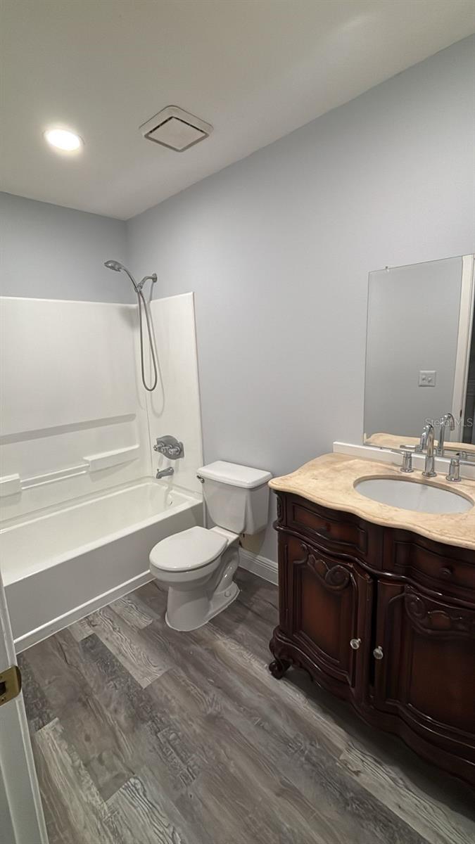 7298 ULMERTON RD #407 — photo 18