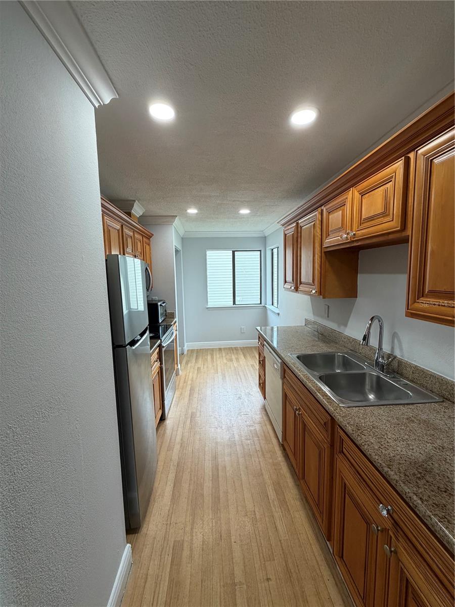 7298 ULMERTON RD #407 — photo 9