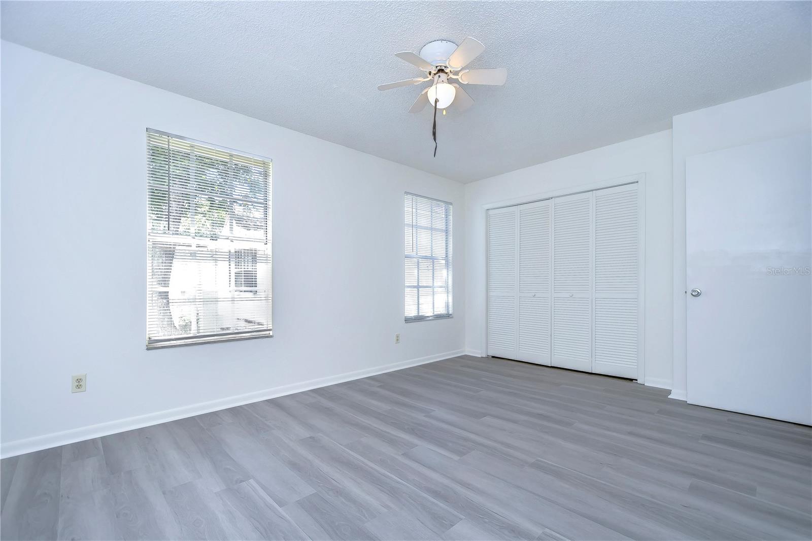 13937 FLETCHERS MILL DR — photo 33