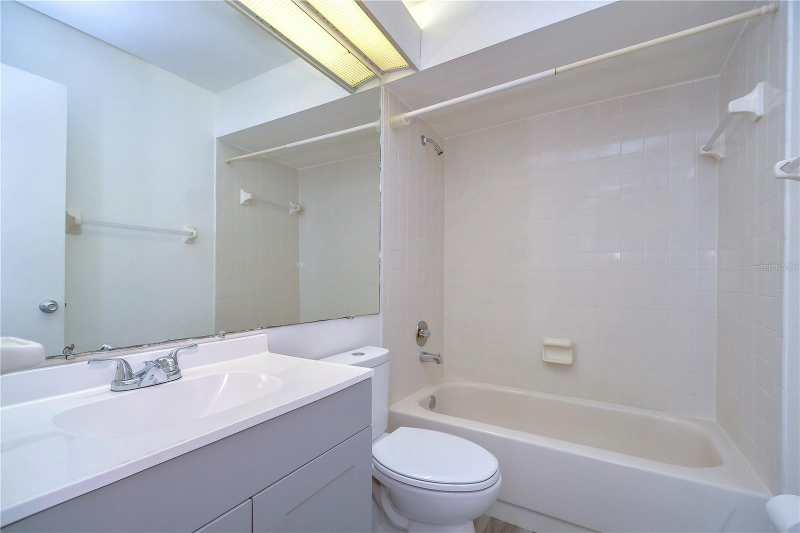 13937 FLETCHERS MILL DR — photo 34