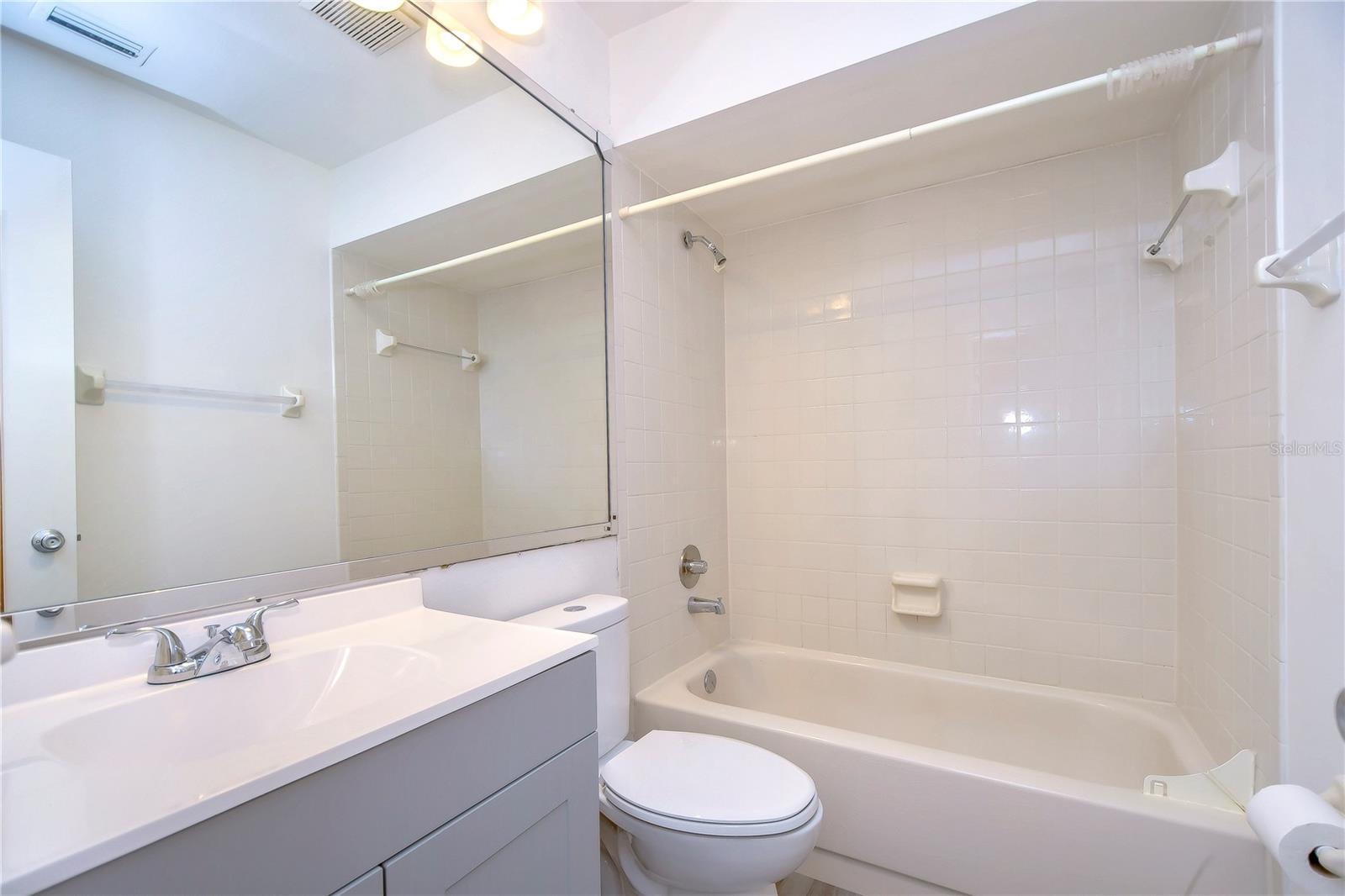 13937 FLETCHERS MILL DR — photo 29