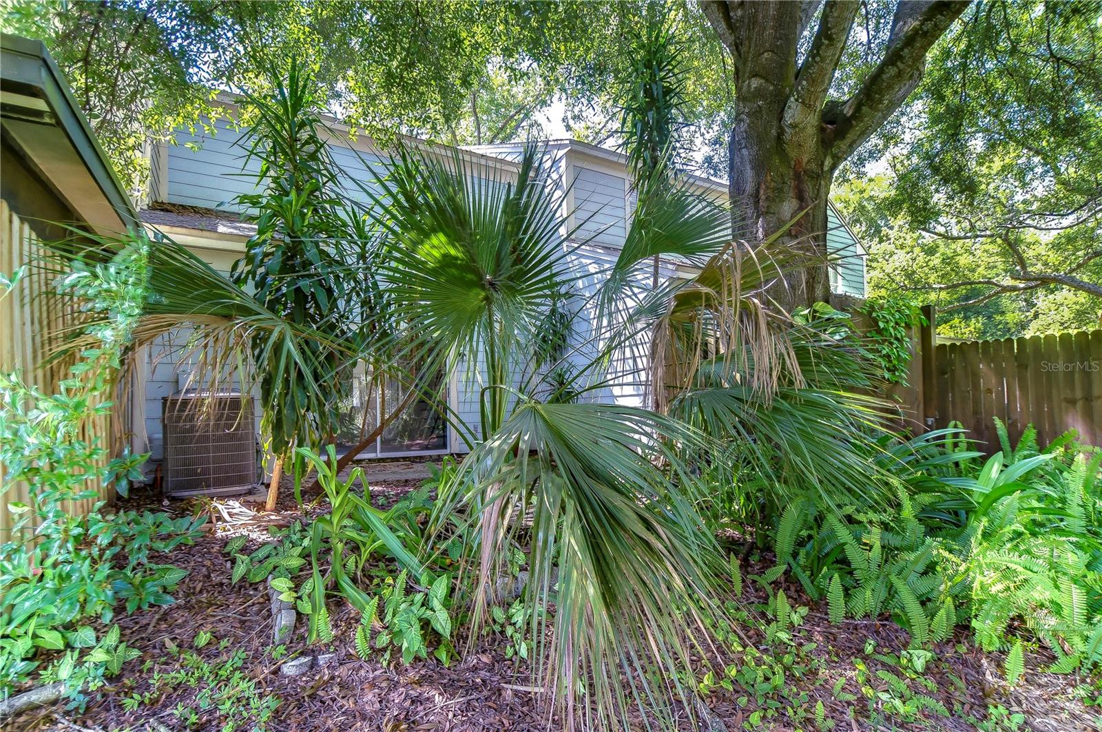 13937 FLETCHERS MILL DR — photo 46