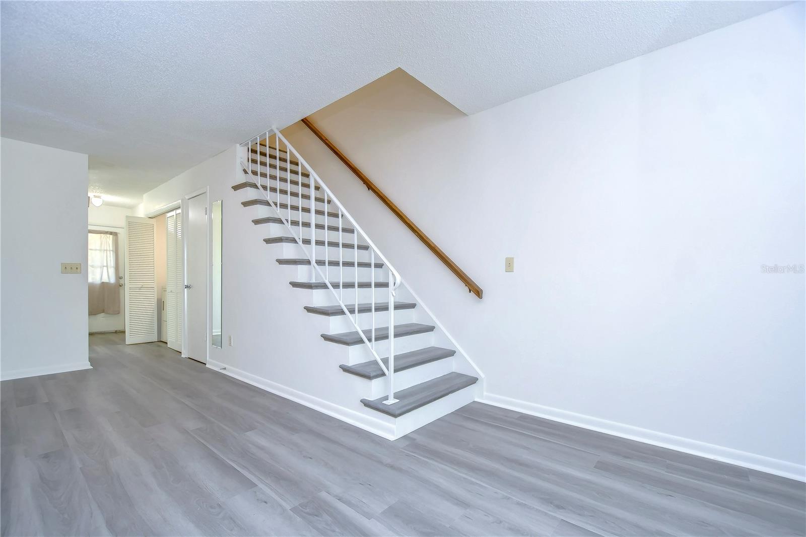 13937 FLETCHERS MILL DR — photo 23