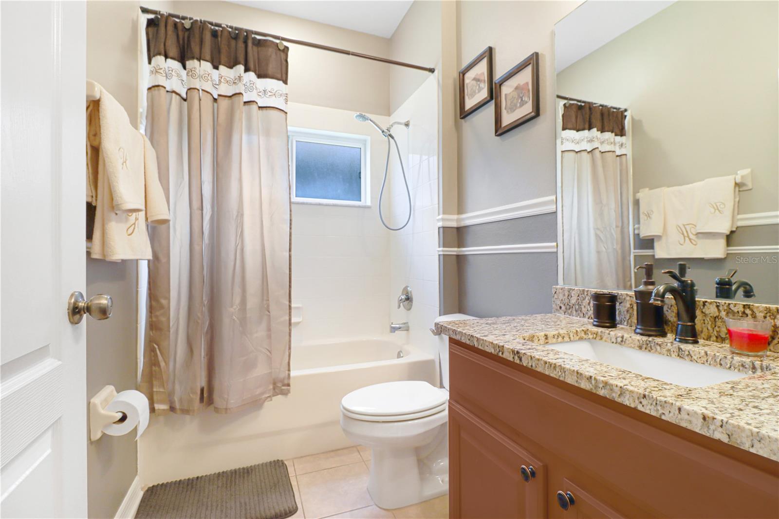 433 YORK DALE DR — photo 24