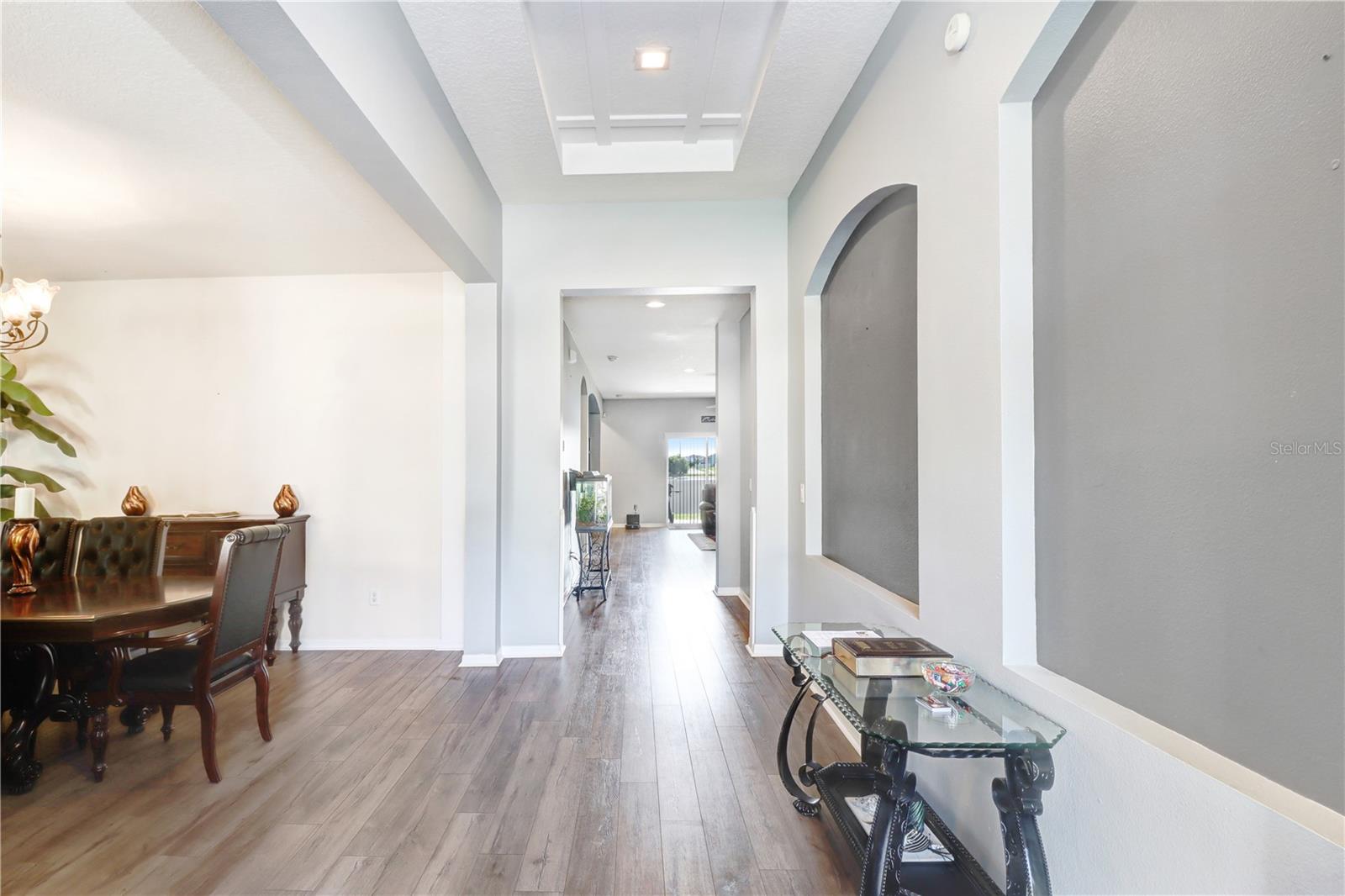 433 YORK DALE DR — photo 5