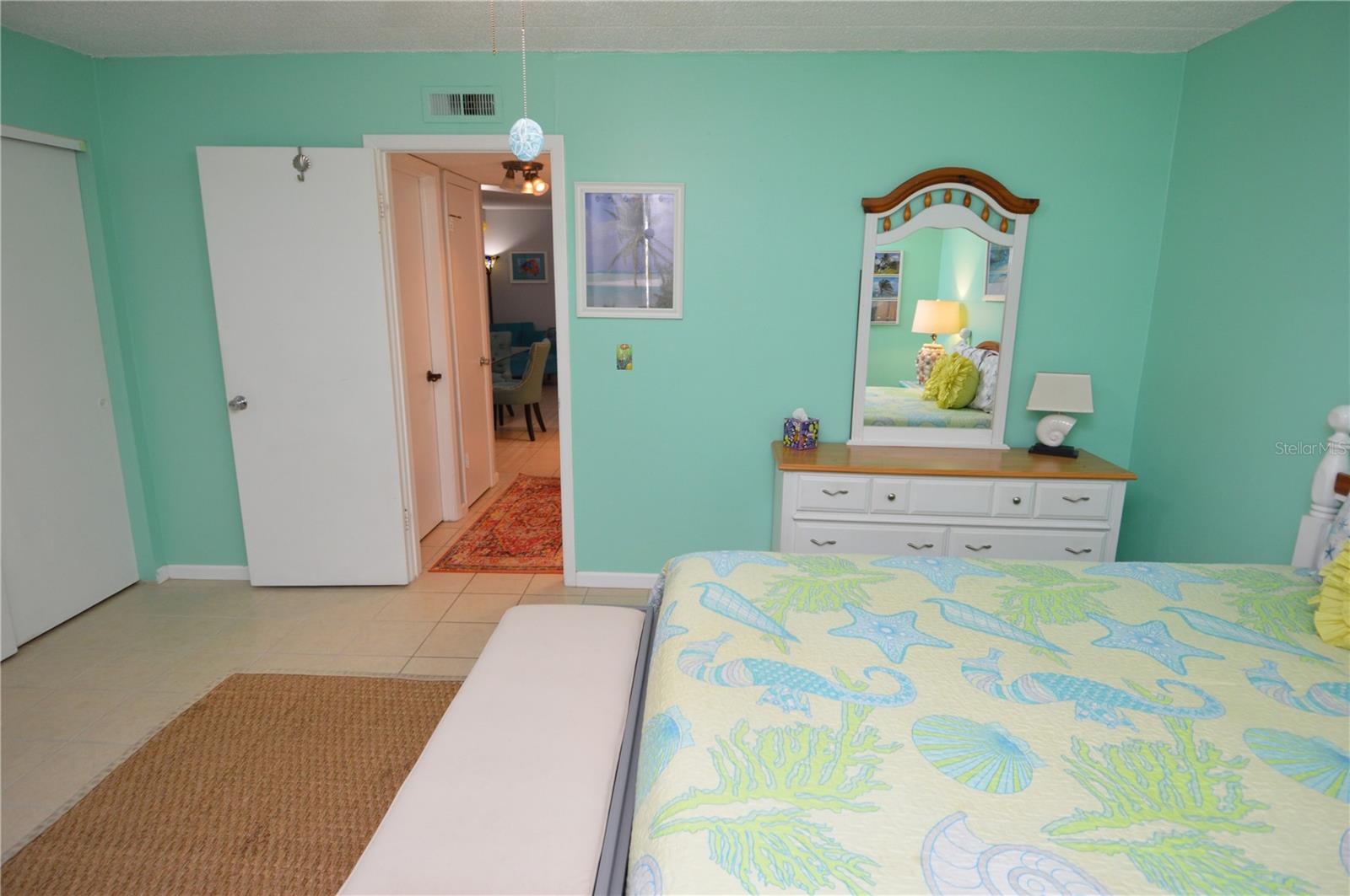 12760 INDIAN ROCKS RD #570 — photo 35