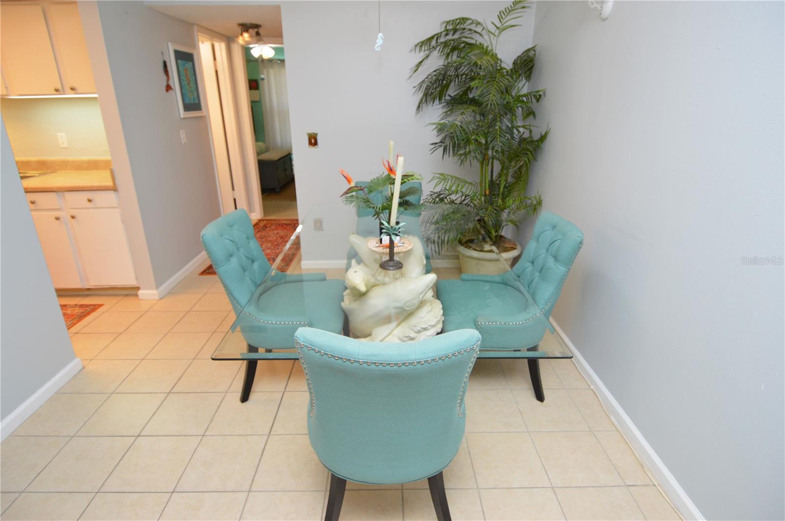 12760 INDIAN ROCKS RD #570 — photo 11