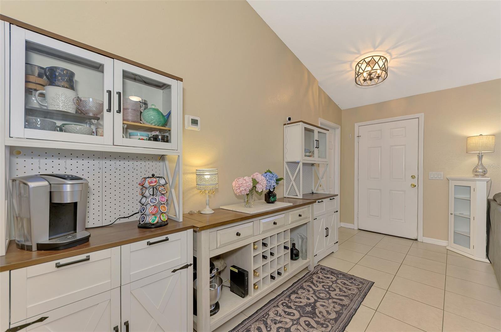 4845 HADER RD — photo 6