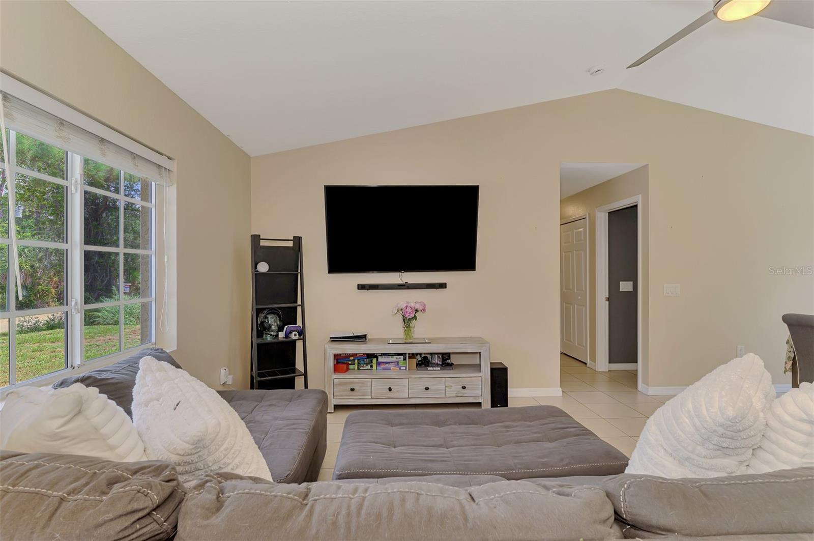 4845 HADER RD — photo 8