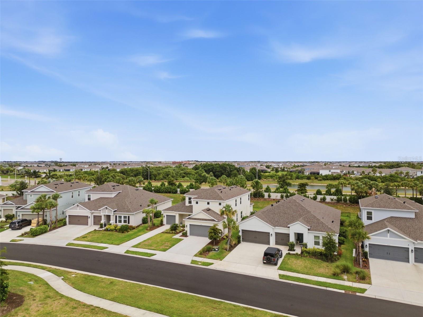 16508 STAR GRASS CIR — photo 45