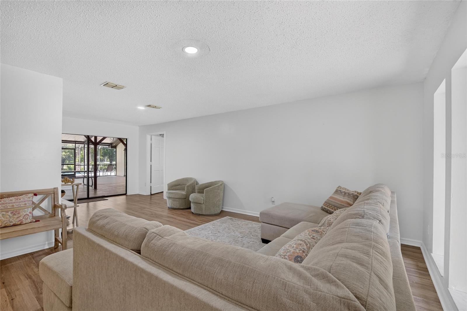 3708 JOE SANCHEZ RD — photo 8