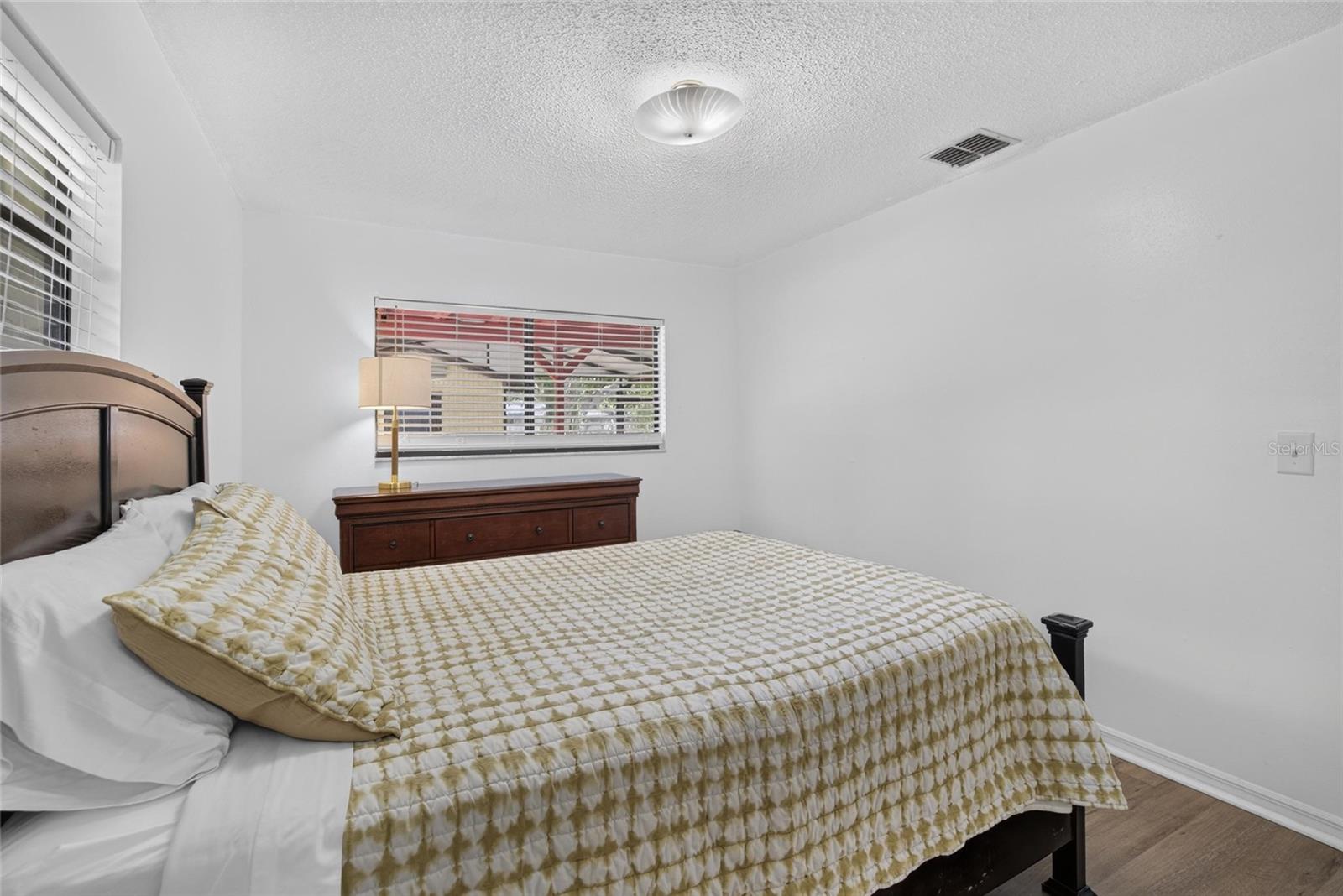 3708 JOE SANCHEZ RD — photo 40