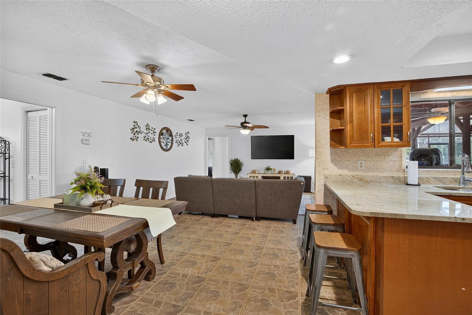 3708 JOE SANCHEZ RD — photo 21