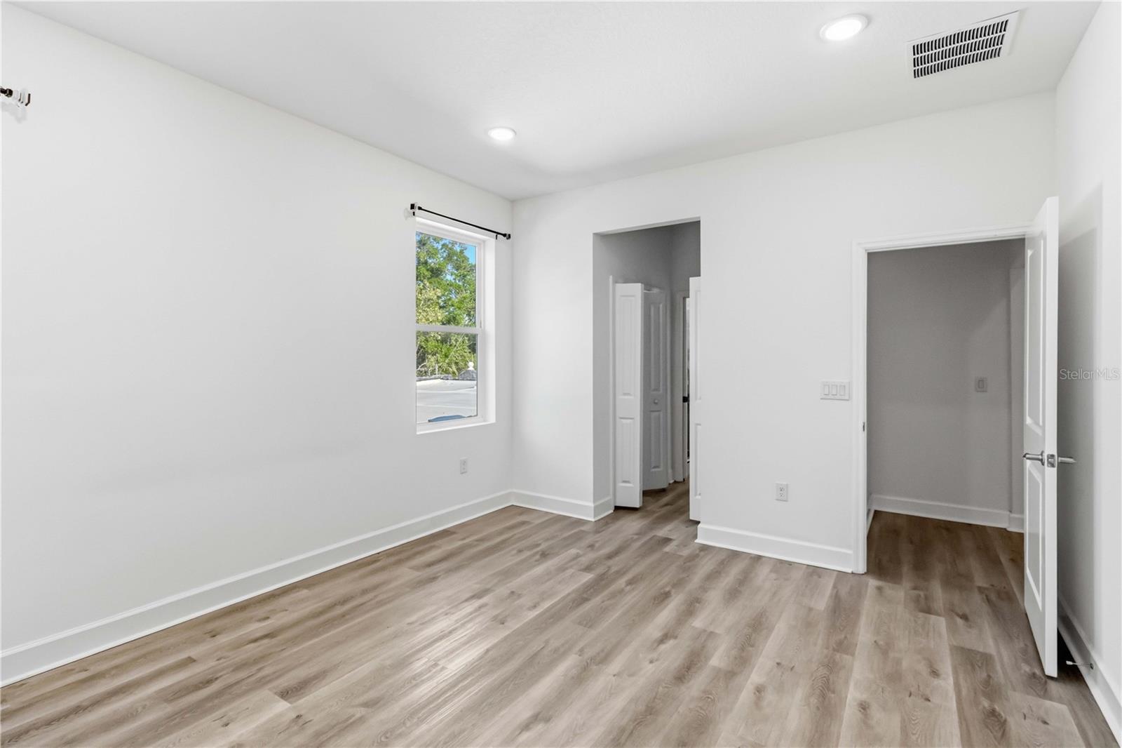 2613 E 23RD AVE #1/2 — photo 21