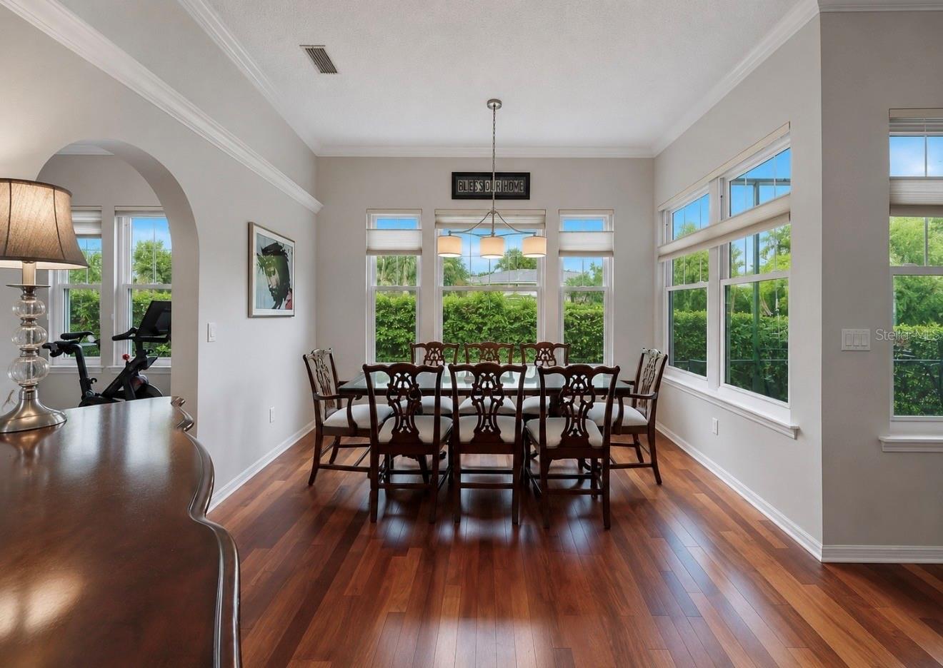 5204 GREEN FOREST CT — photo 13